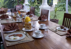 Stay at the York Lodge, Harare